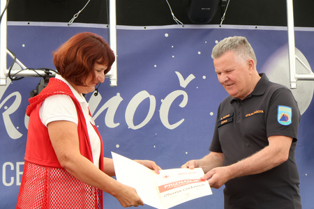 Podelitev priznanj in plaket ob 160-letnici Rdečega križa  05 Foto Ljubo Vukelič